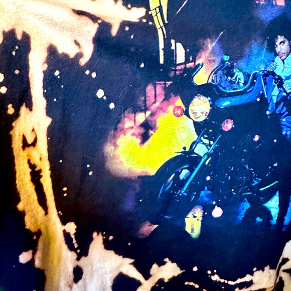 Incredible Prince Purple Rain Concert Tee with Puff Sequin & Sweatshirt Sleeves! - Picture 8 of 10